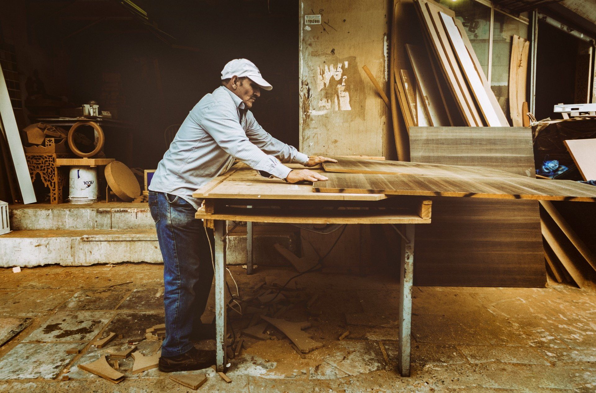 5 Benefits of Wood Garage Doors