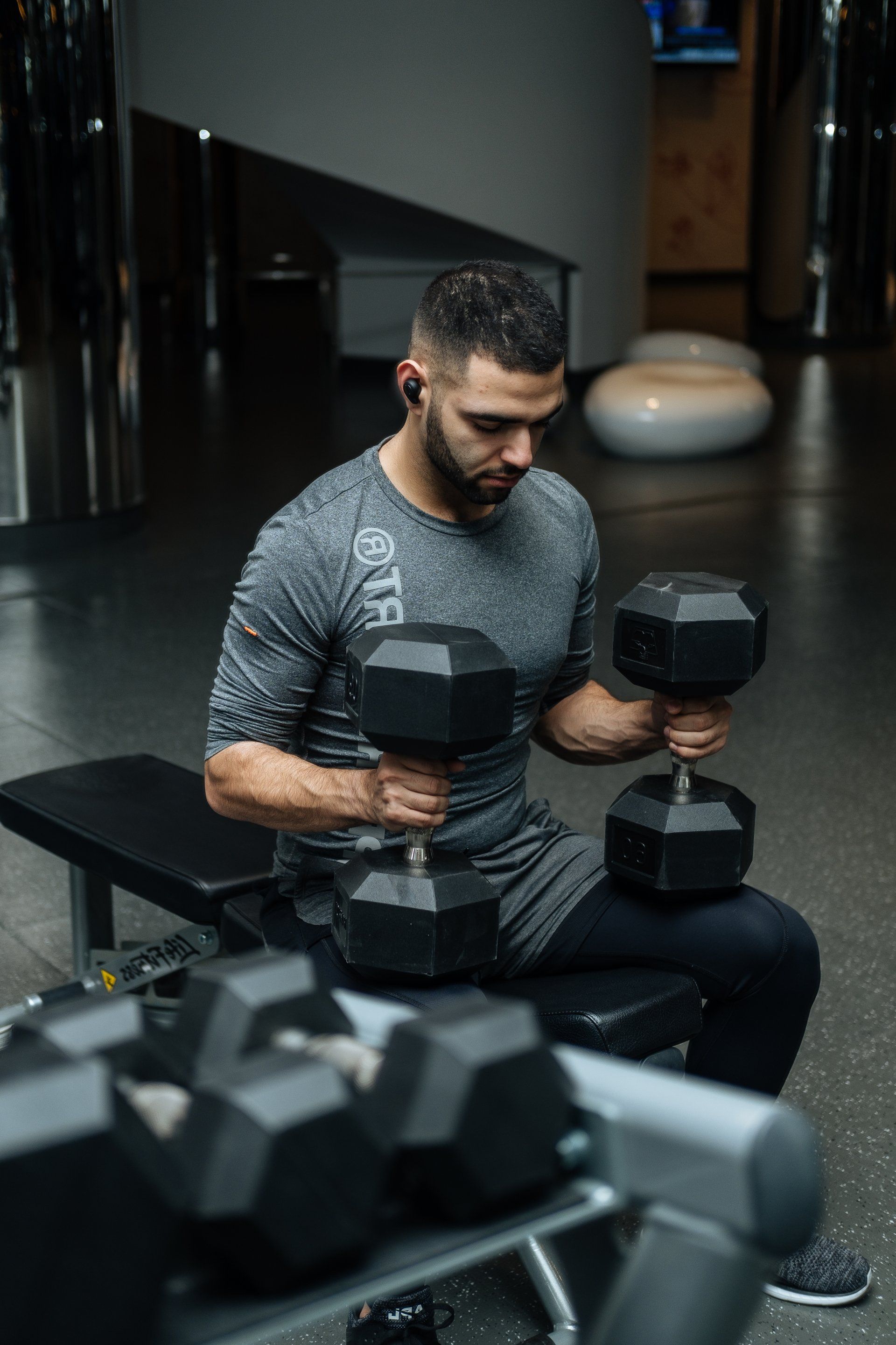 Fostering a Growth Mindset in Fitness: Embrace Challenges & Evolve
