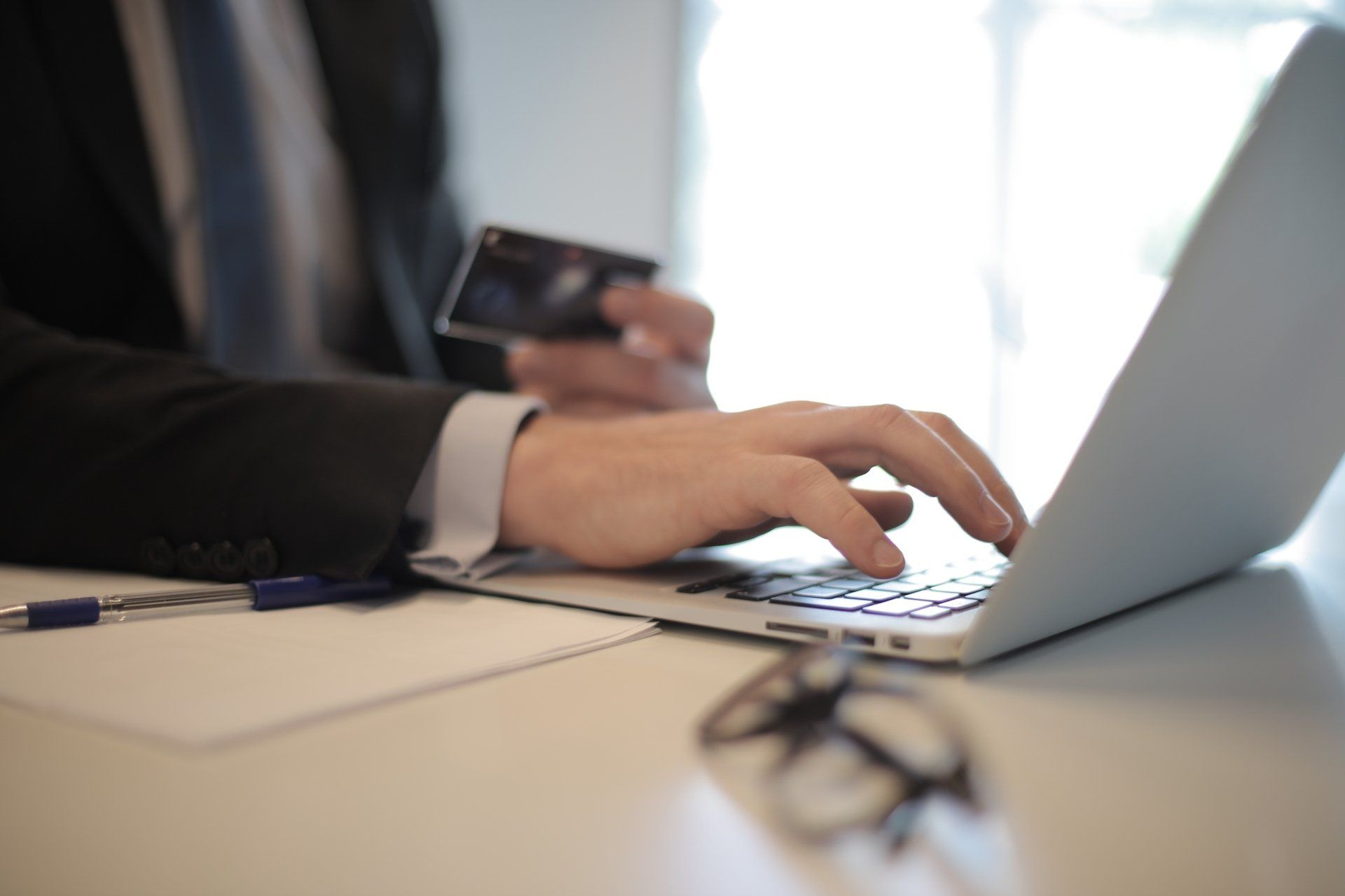 E-Commerce - Path Hackers