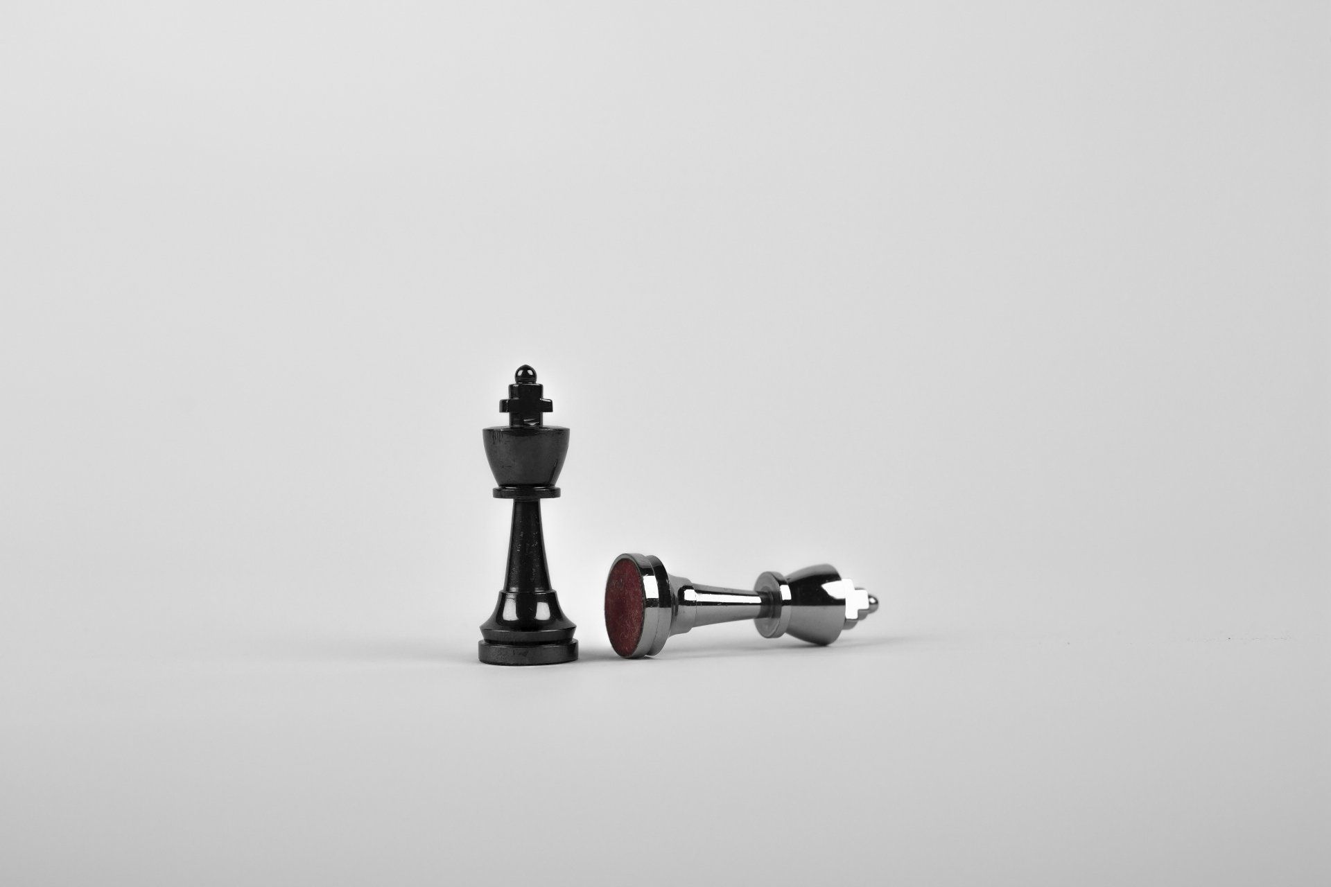 Image of chess pieces