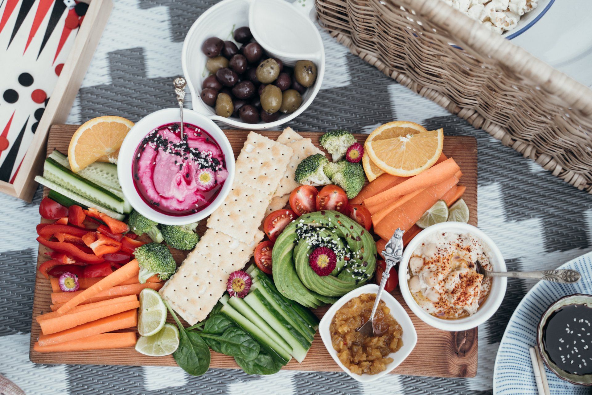 Healthy Foods to Snack on During Football Season