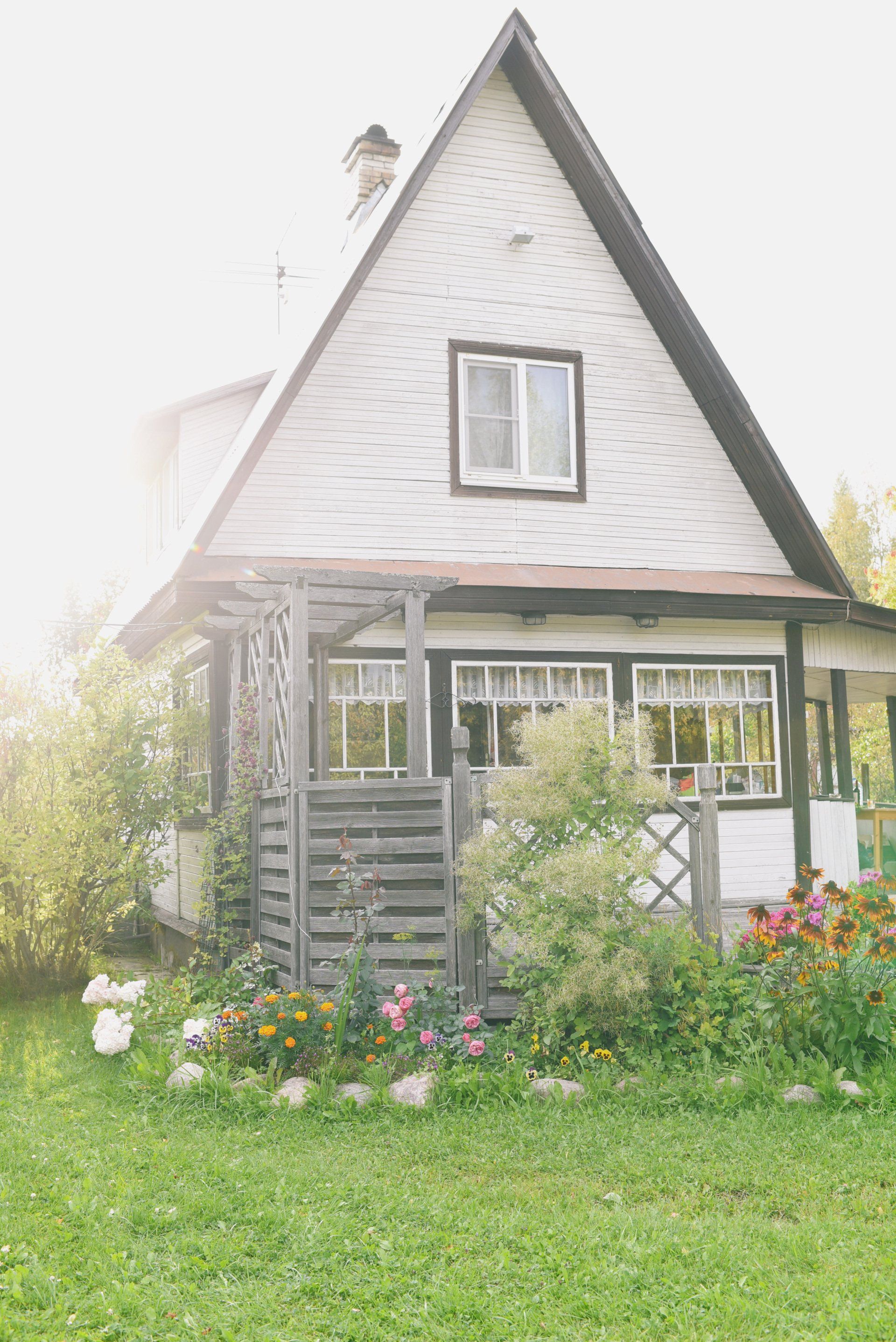 white-cottage