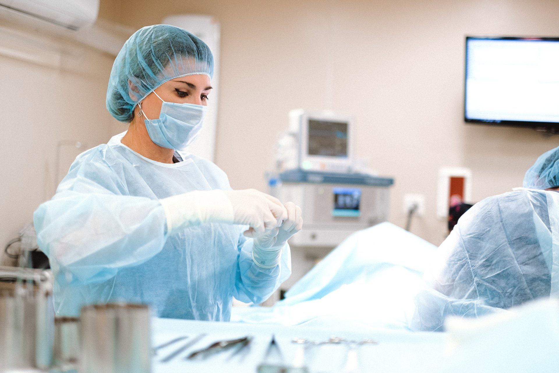 Skilled surgeon performing a BBL procedure in a Colombian clinic