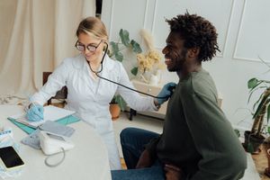 Check-up cardiaco per uomo