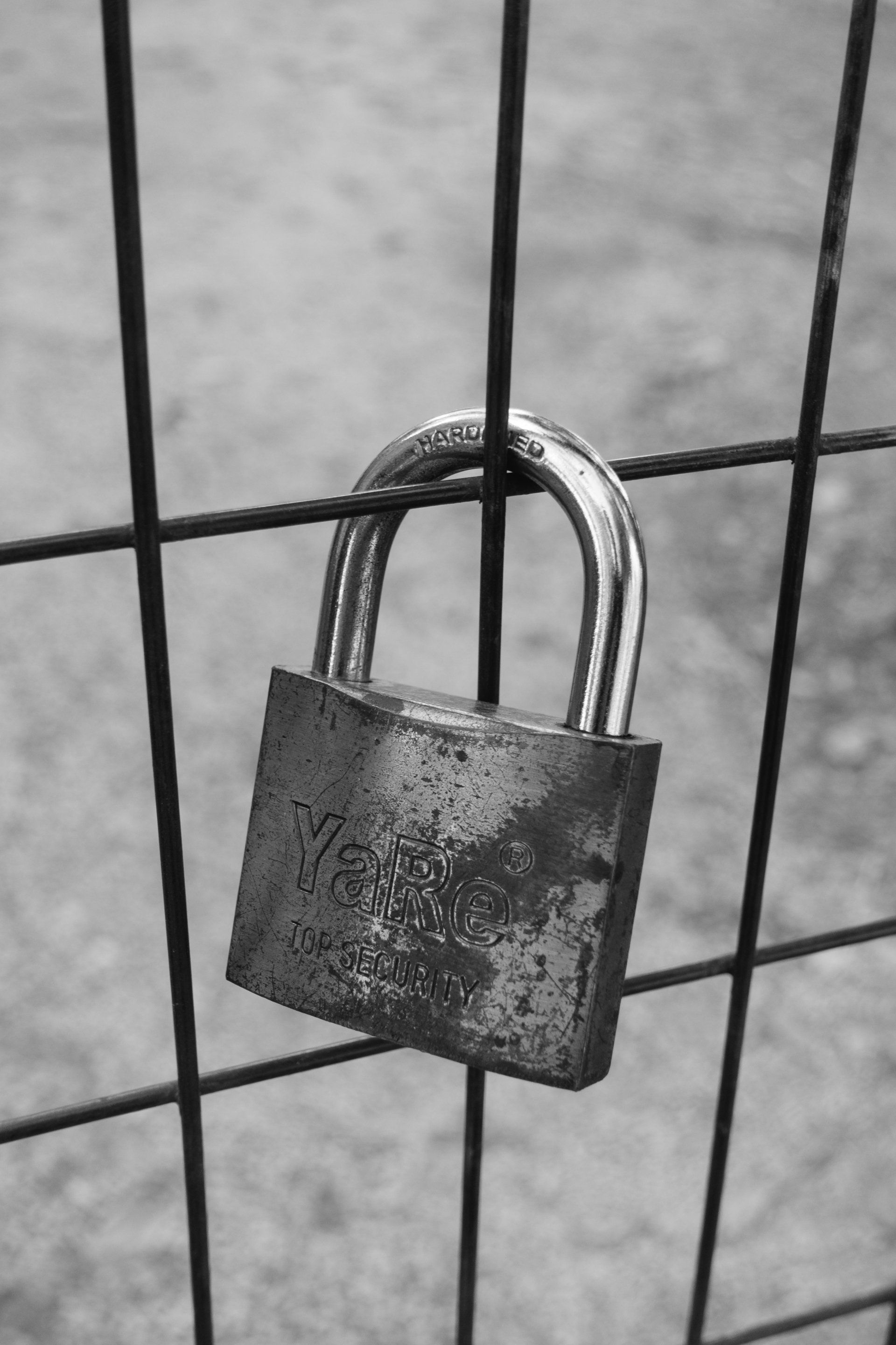 ssl cert symbolized by lock