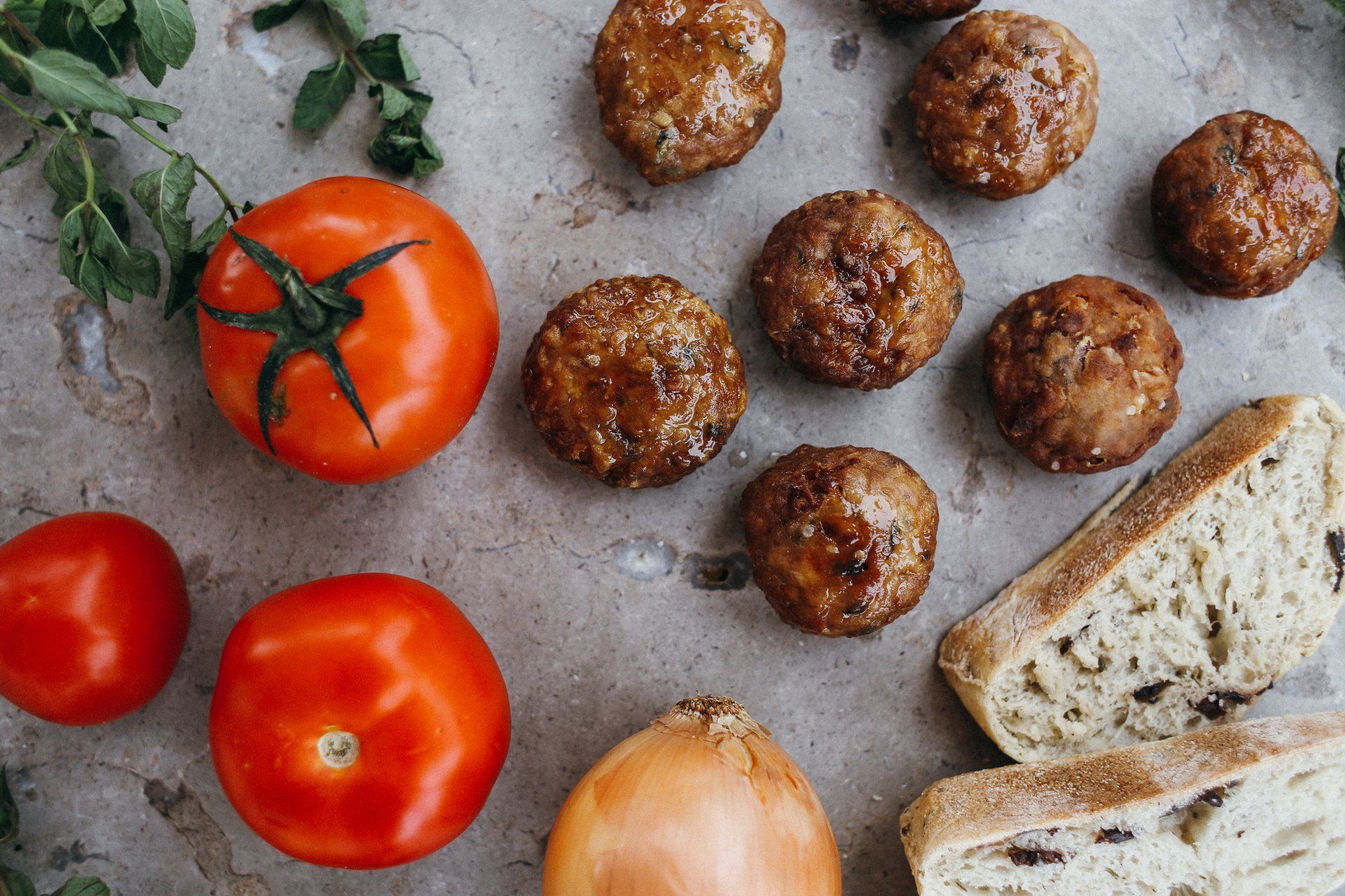 Meatballs , tomatoes , onions and bread menu - Smokehouse bbq restaurant kansas city