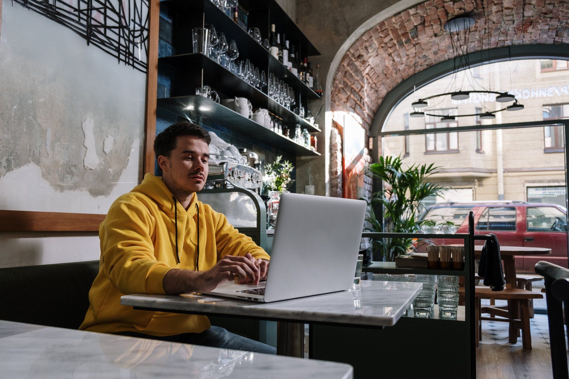 Meer websitebezoekers is meer verkopen Meer websitebezoekers is meer verkopen