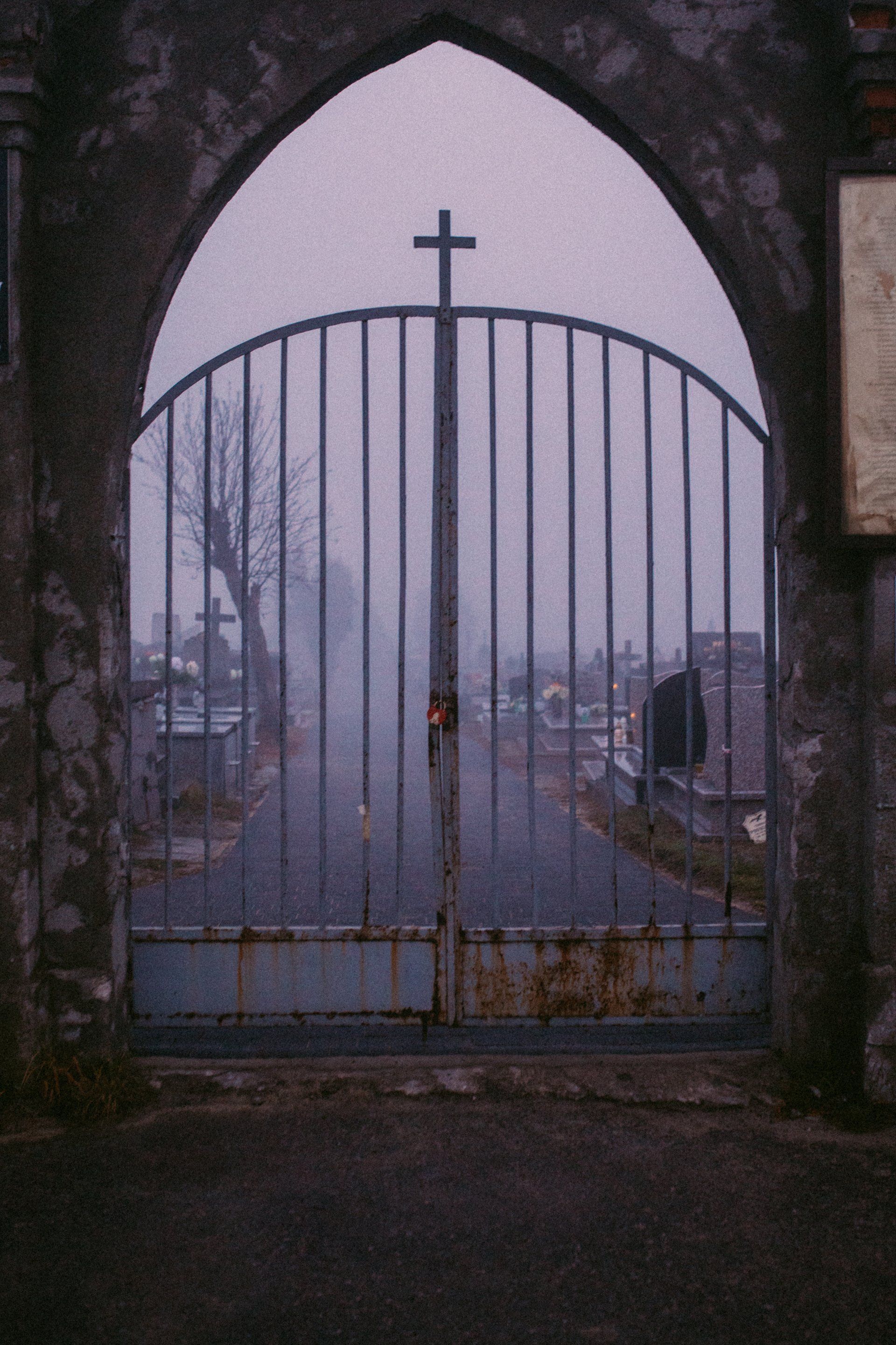 gate