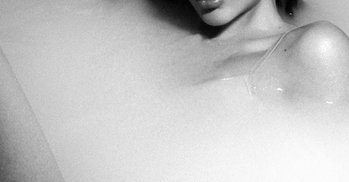 Foto bianco e nero intrigante