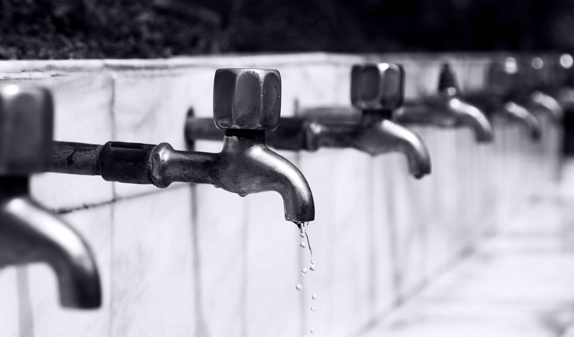 taps in a row