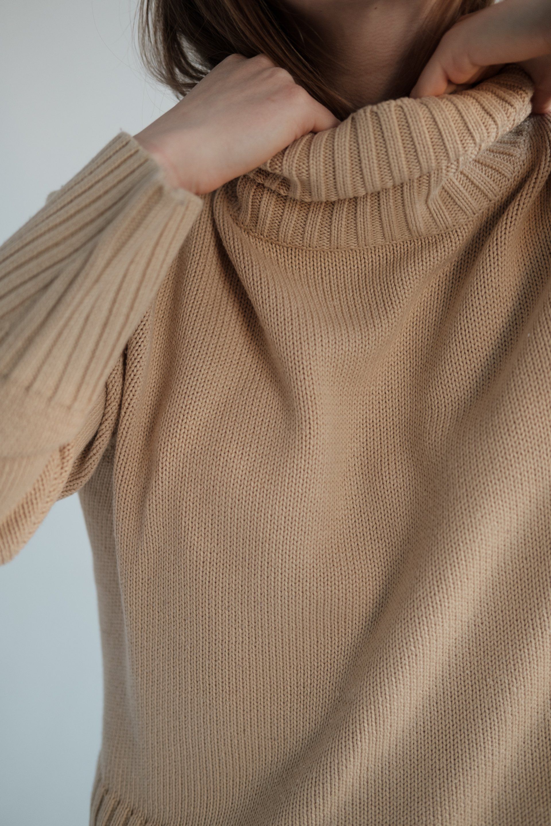 beige stickad tröja
