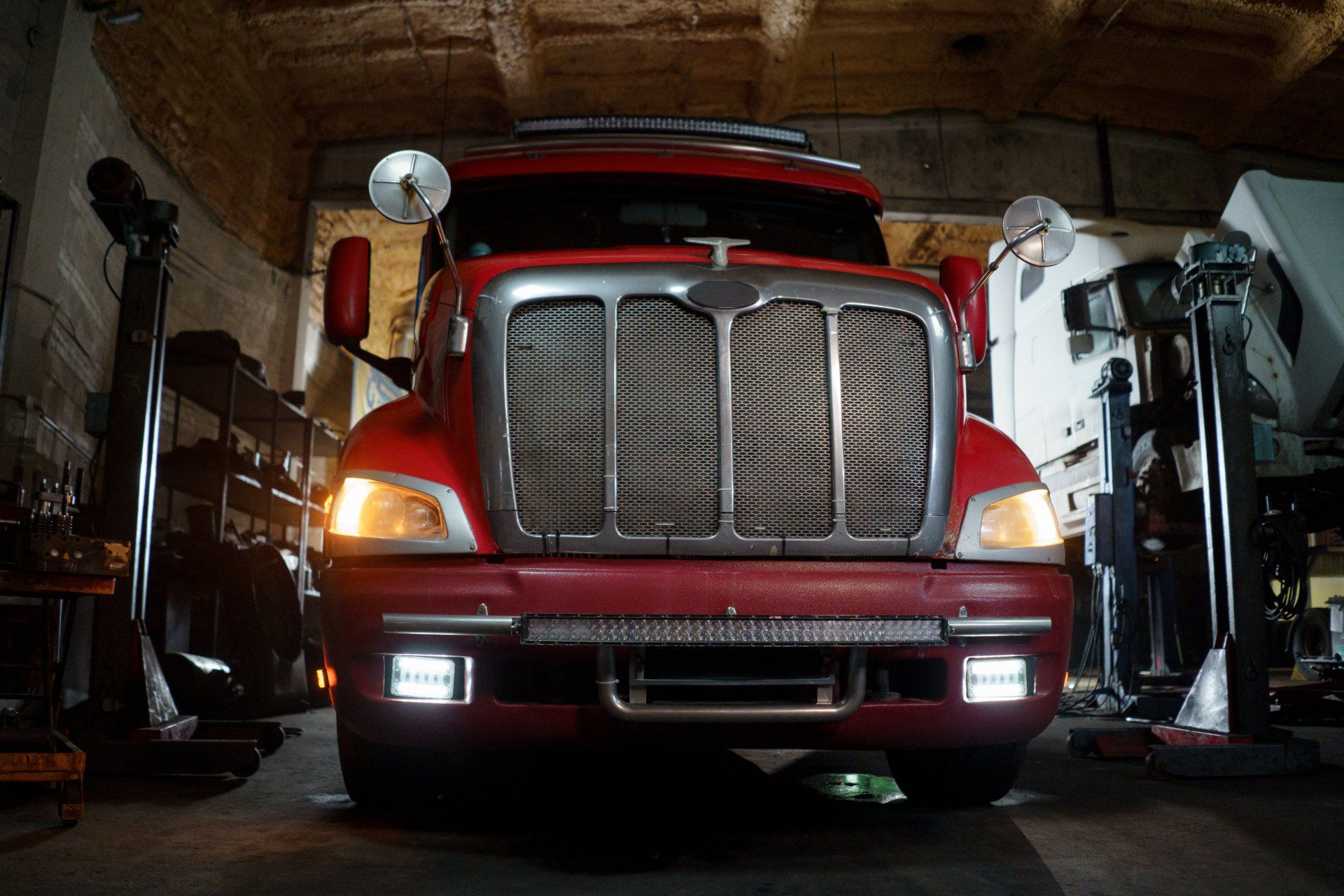 Truck Repair Shop Near Primrose