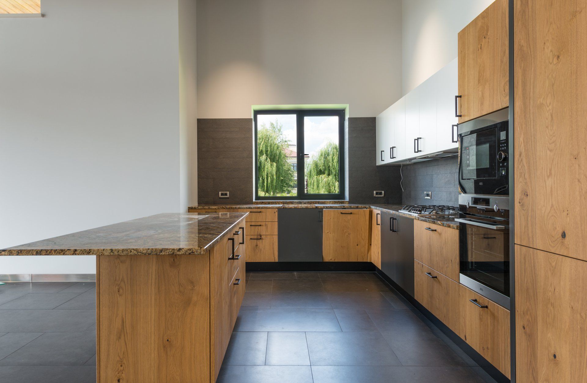 Flooring Companies Near Me