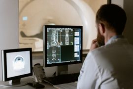 Check-up cardiaco per uomo