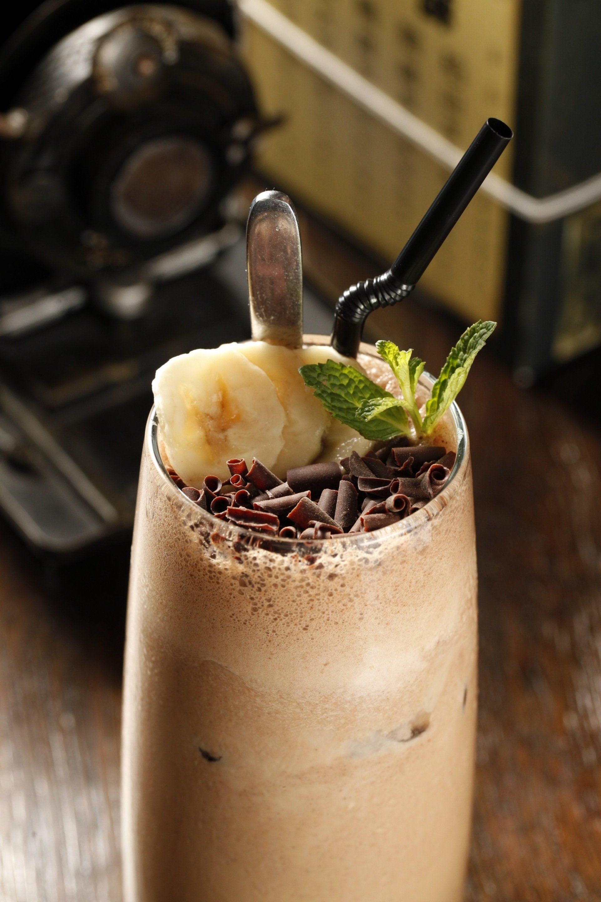 Mint-Tastic Mocha Smoothie