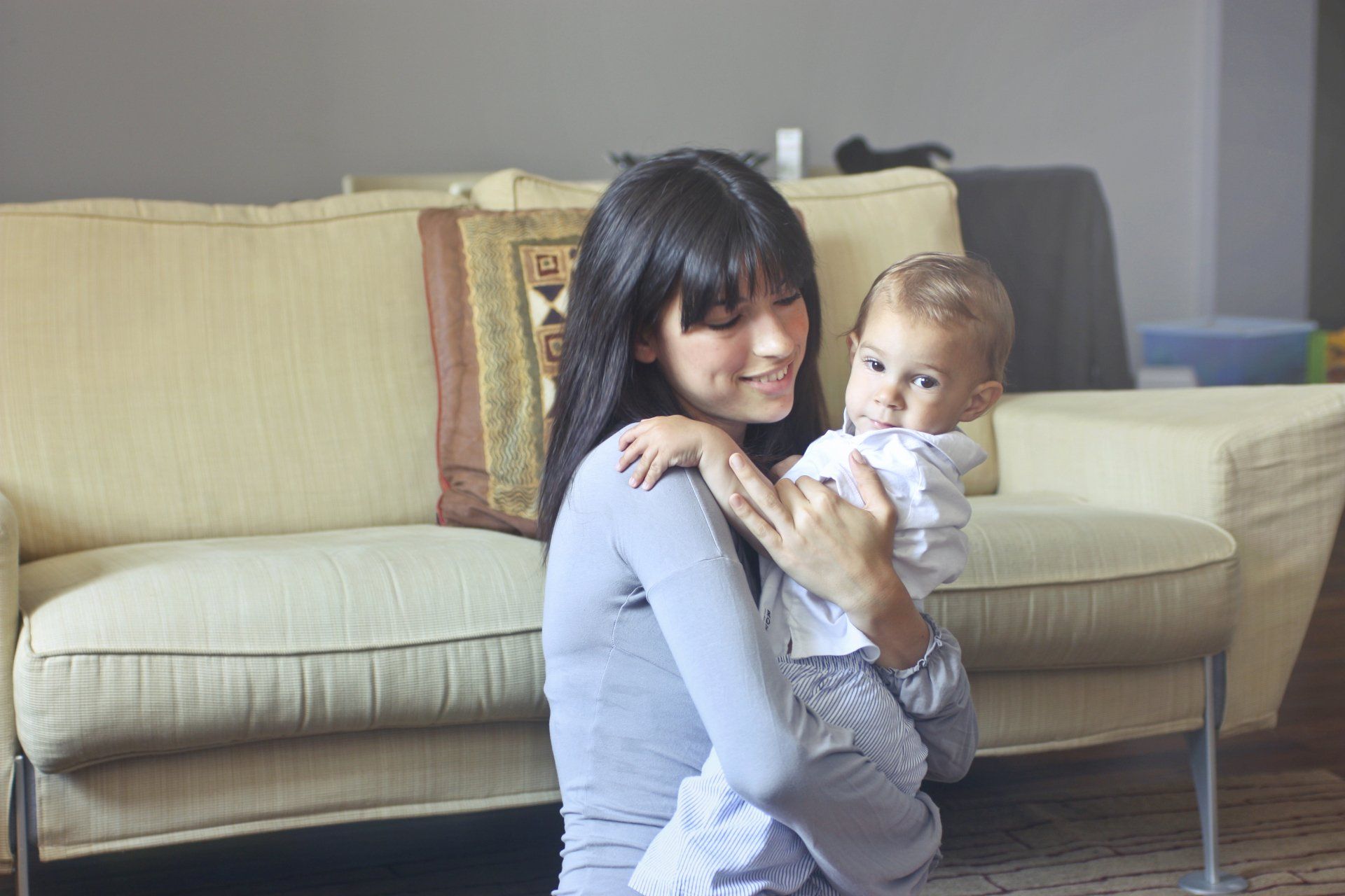 young mother first home buyer