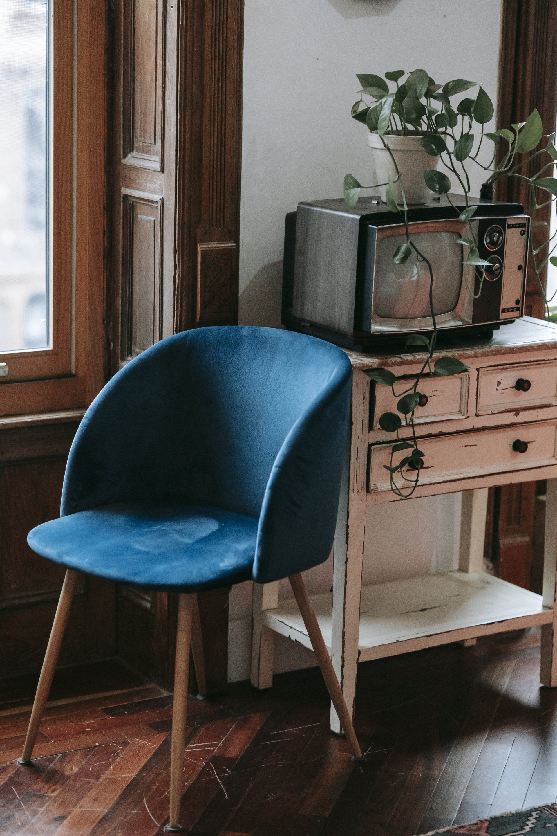 unique upholstery picture