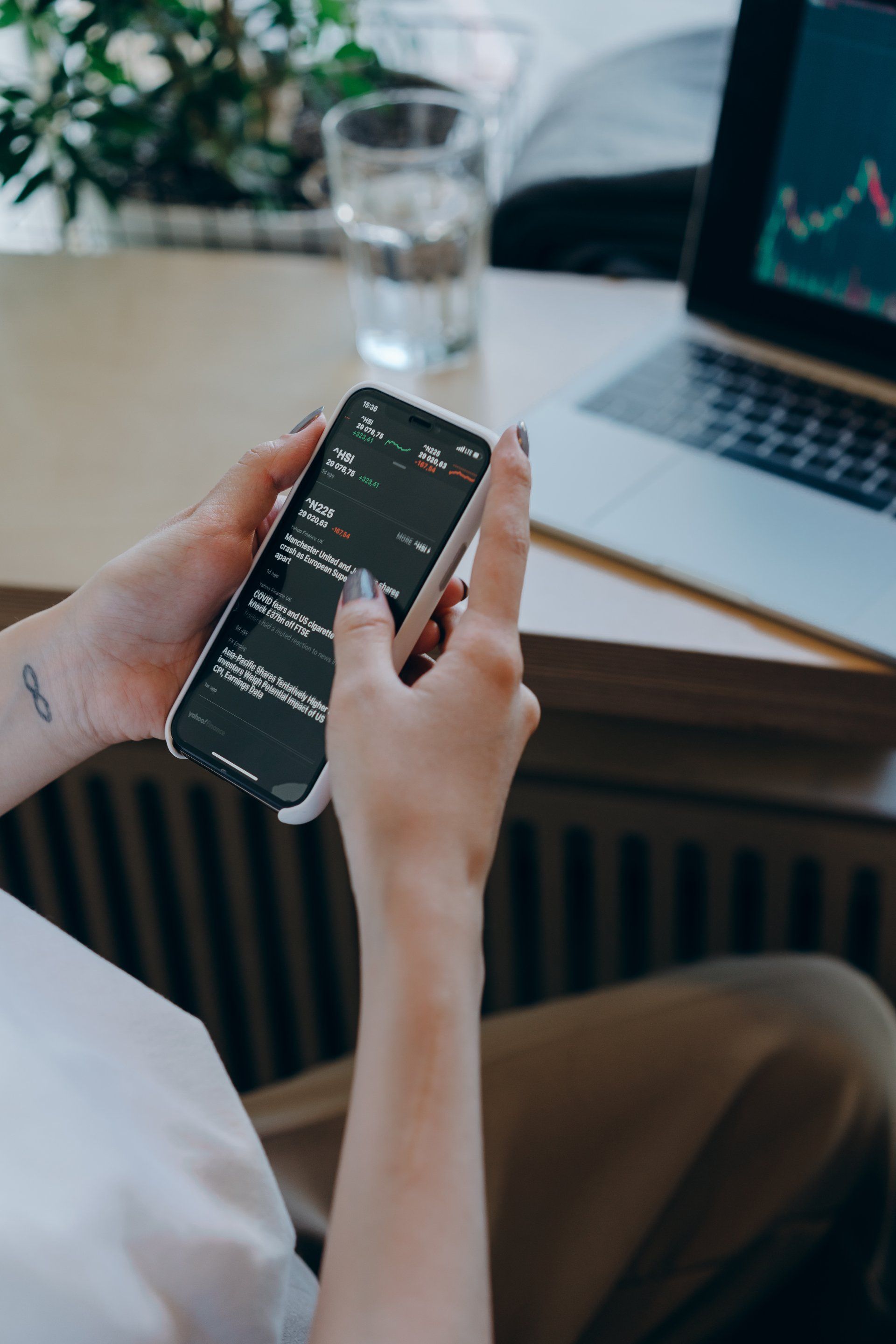Online Potential: Mobile-Friendly Finance and Accounting Websites