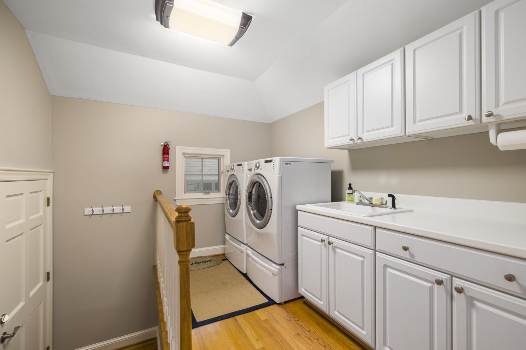 laundry room image