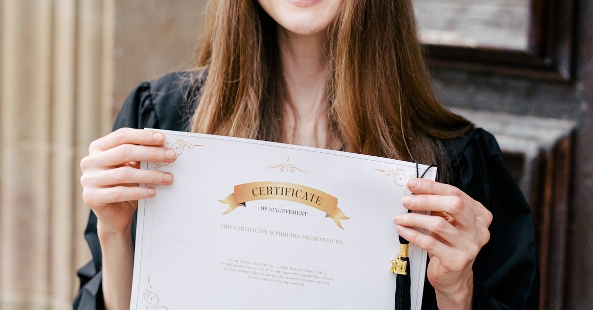 Laat ons jouw diploma-uitreiking transformeren tot een buitengewoon feest vol vreugde en trots! Met onze expertise beloven wij een viering die de mijlpaal van jullie prestaties waardig is. Van gepersonaliseerde decoraties, beweging en smaakvolle catering tot op maat gemaakte activiteiten, wij zijn er om jullie diploma-uitreiking te verheffen tot een onvergetelijke ervaring voor jou en jouw gasten. Laat ons de eer hebben om jullie feest te organiseren, zodat jullie kunnen ontspannen en genieten van een glorieuze viering van jullie succes. Laat ons samen een diploma-uitreiking creëren die de geschiedenis ingaan
evenement evenement evenement