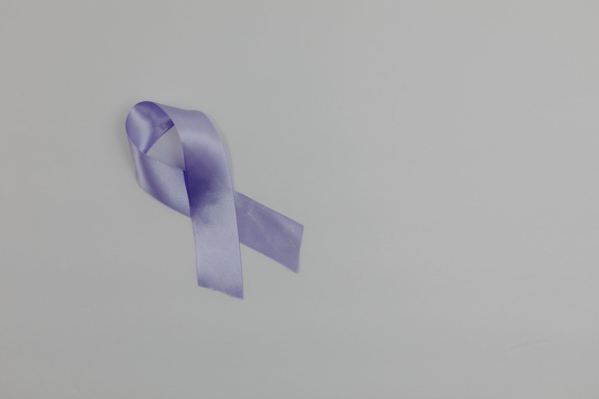 Cinta símbolo de sobreviviente del cáncer