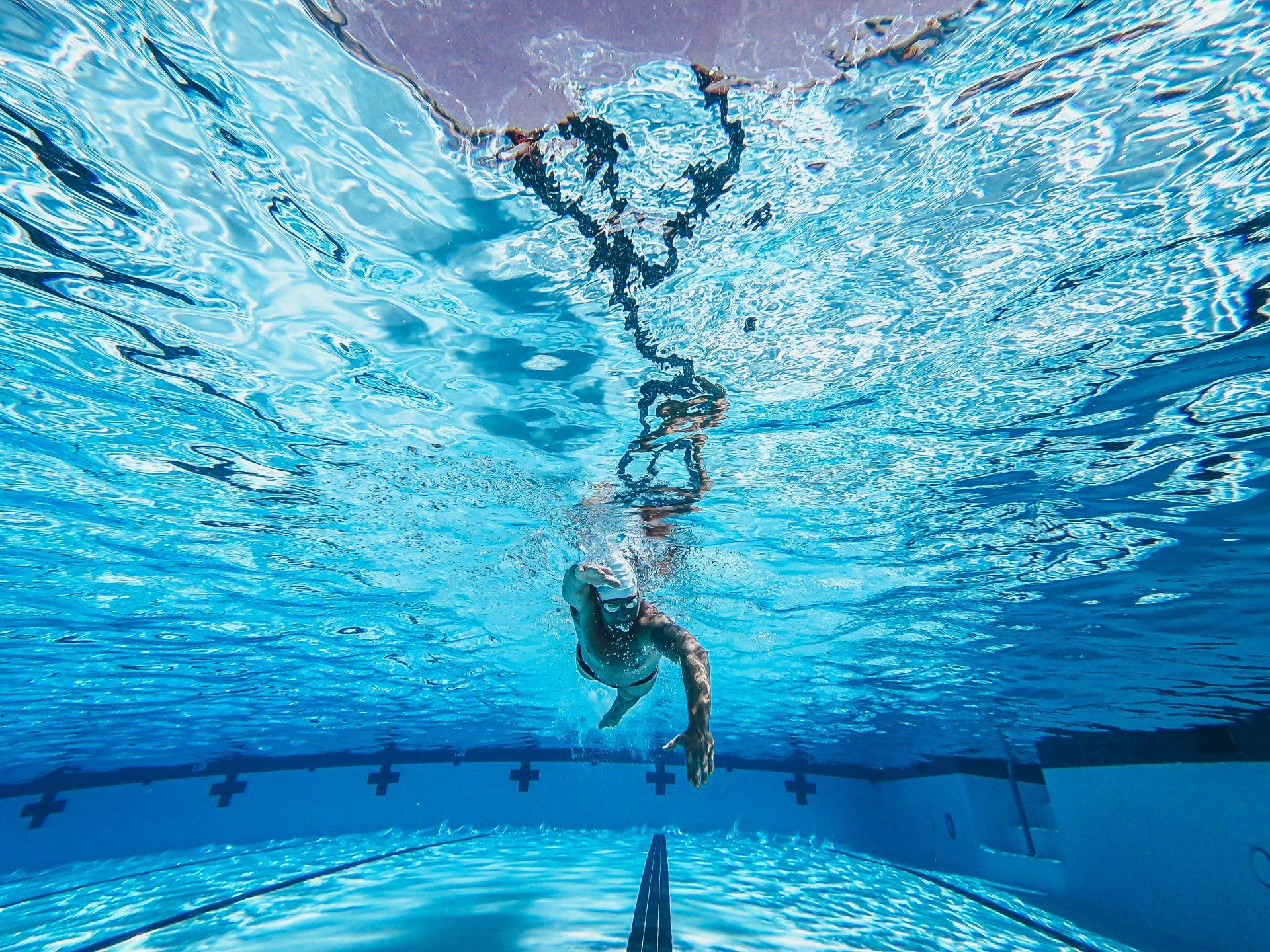 Sports Abroad swimming training camps