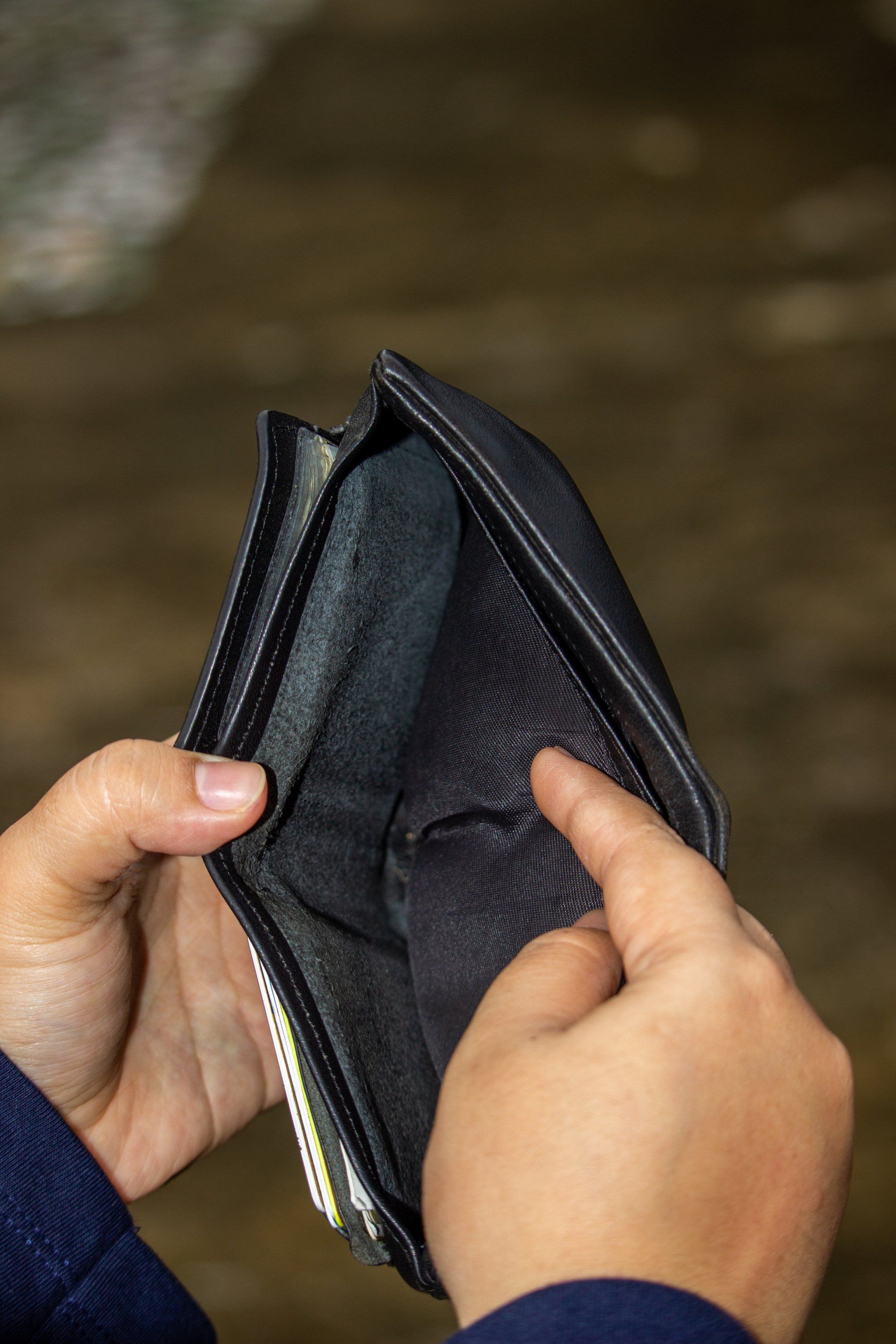 DEAD BEAT PARENT OR SPOUSE'S SOURCE OF INCOME INVESTIGTION