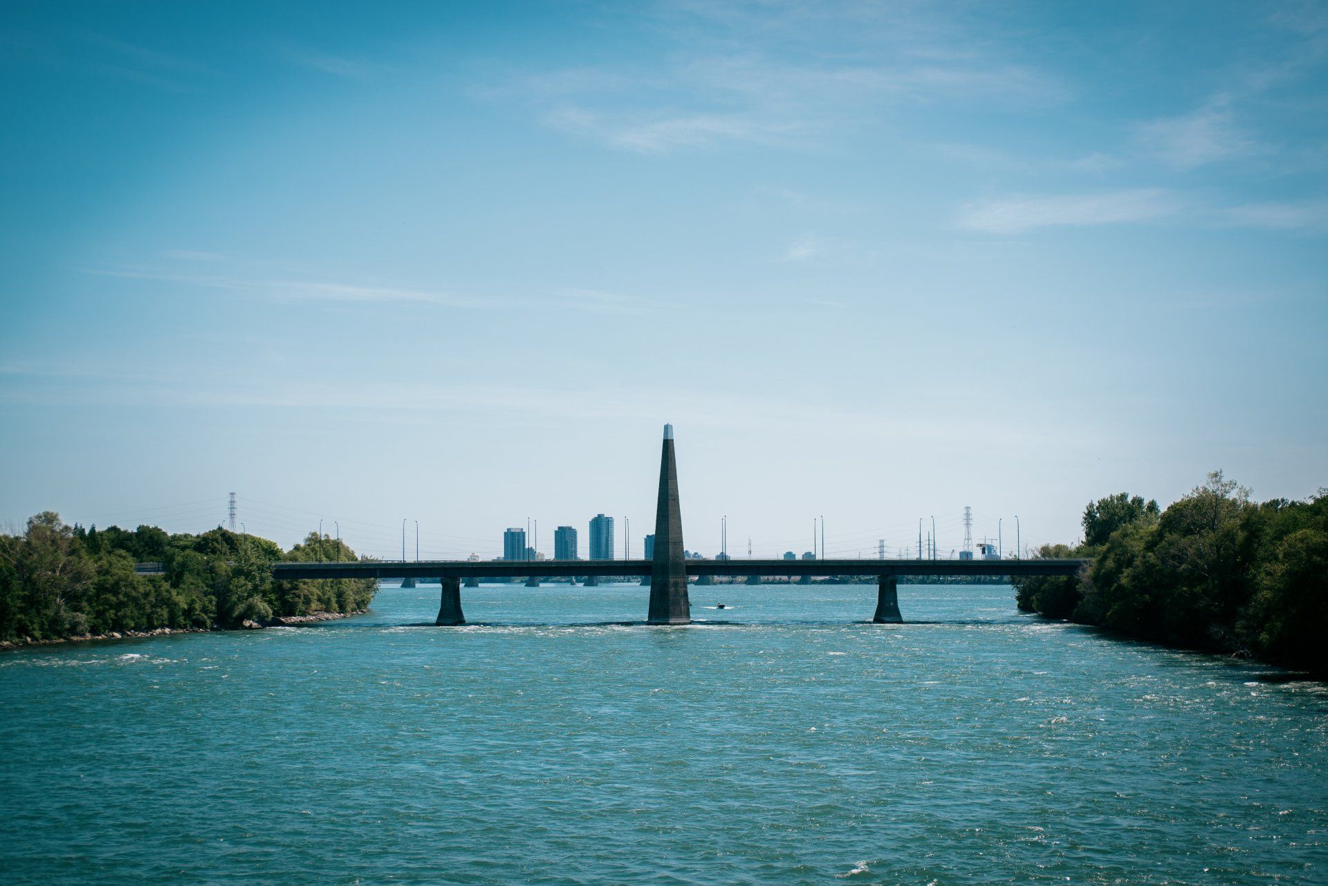 Canstudies - Estude e trabalhe em Montreal, Canadá