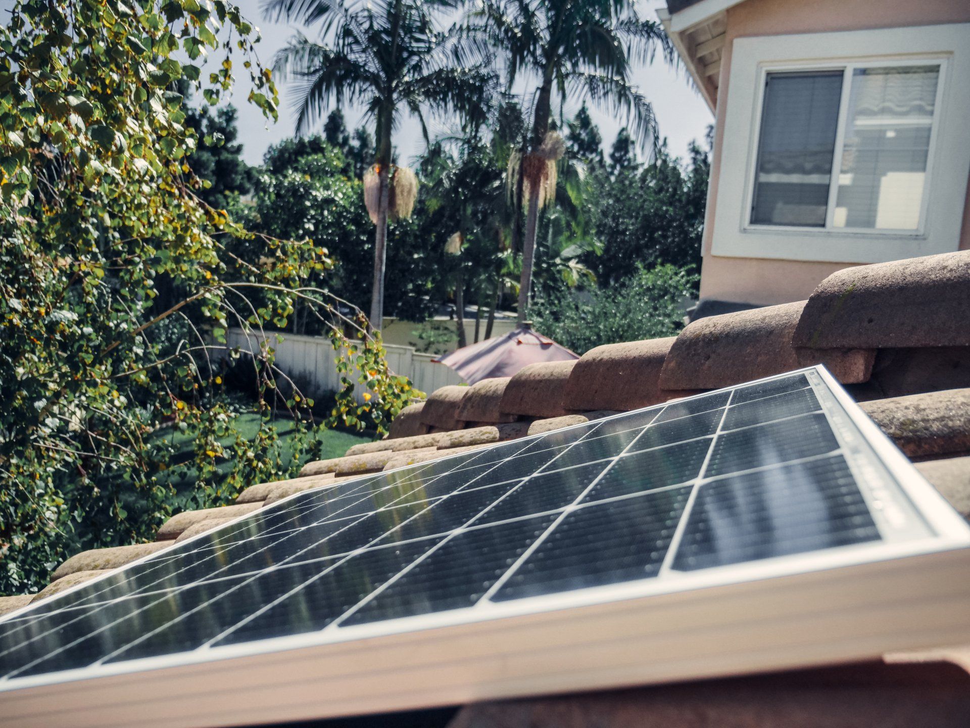 A photo of solar panels in Murray Bridge being installed on a rooftop.