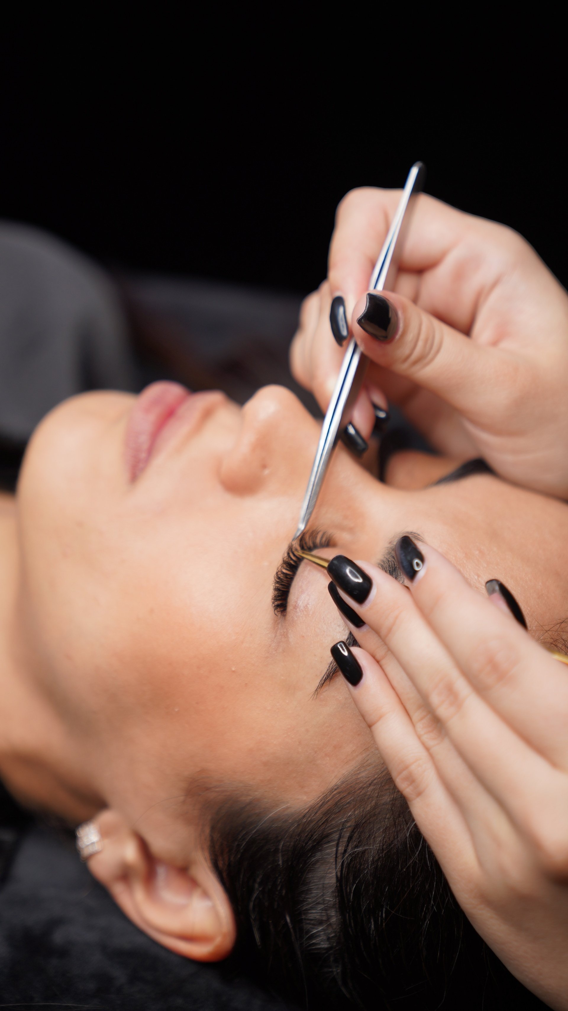 Nail Salon Springfield MO Eyelash Extensions Springfield MO Uniquely Herr