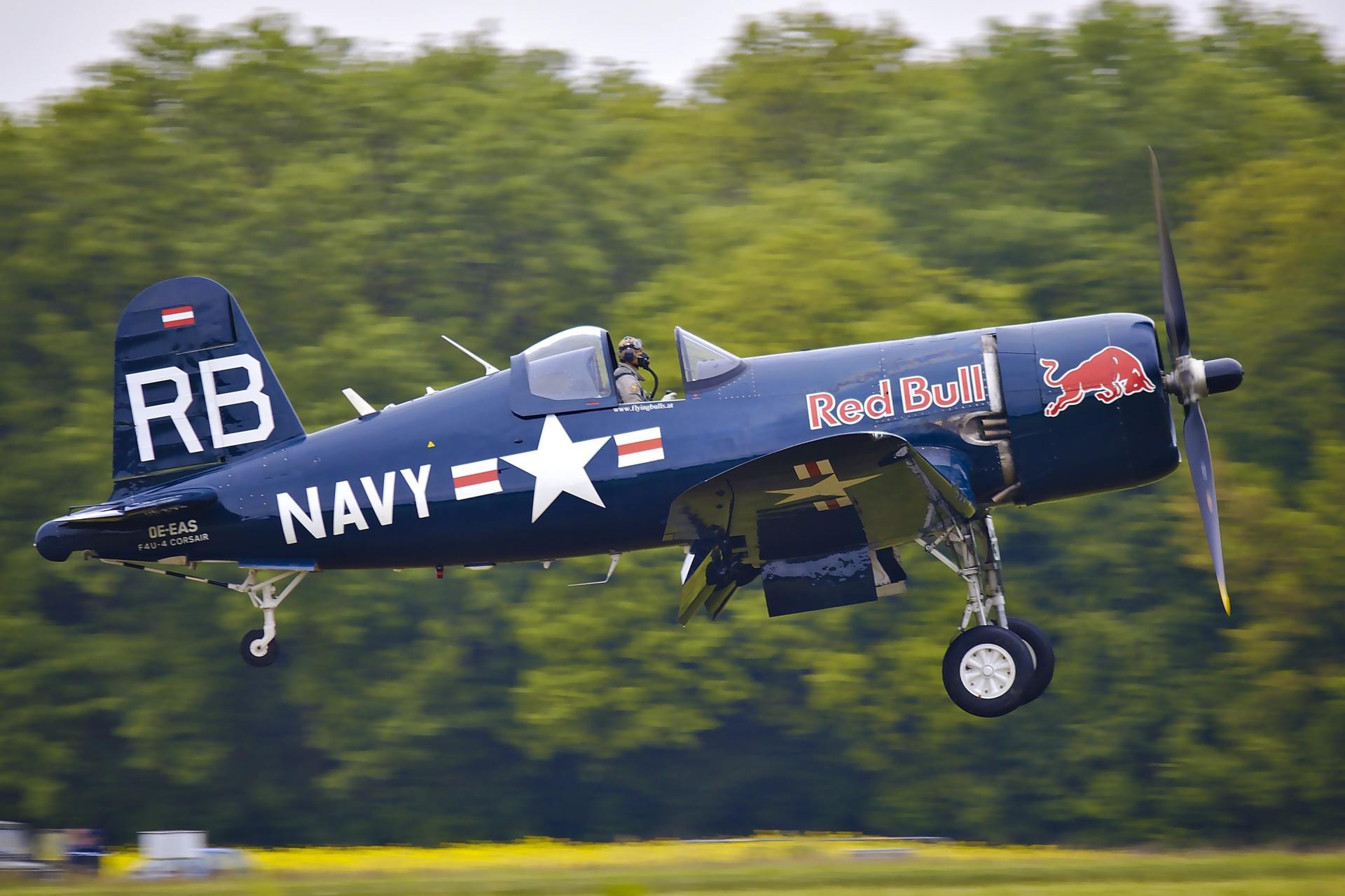 Vought F4U Corsair