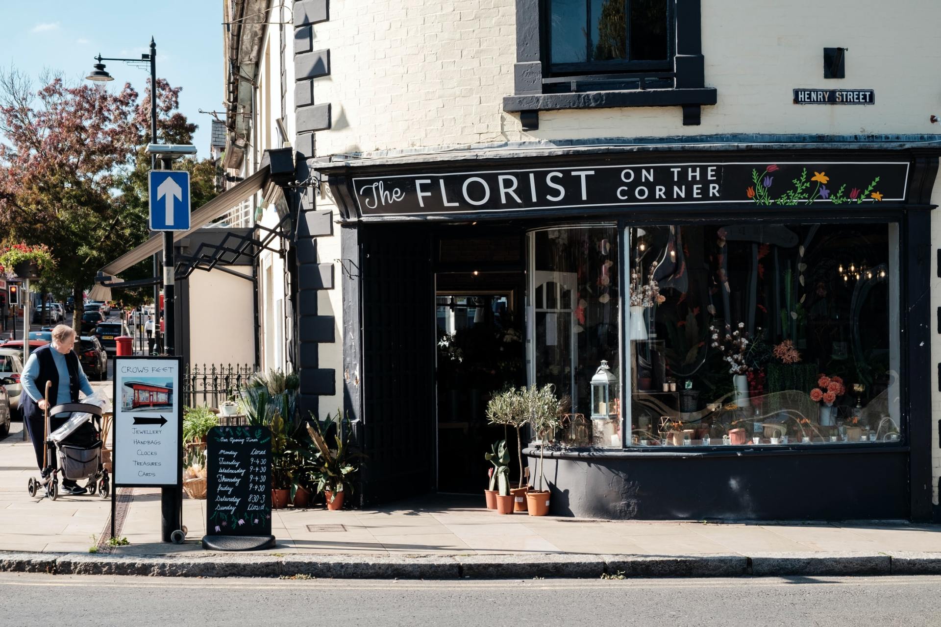 Quaint florist shop in Alexandria Ohio live in alexandria