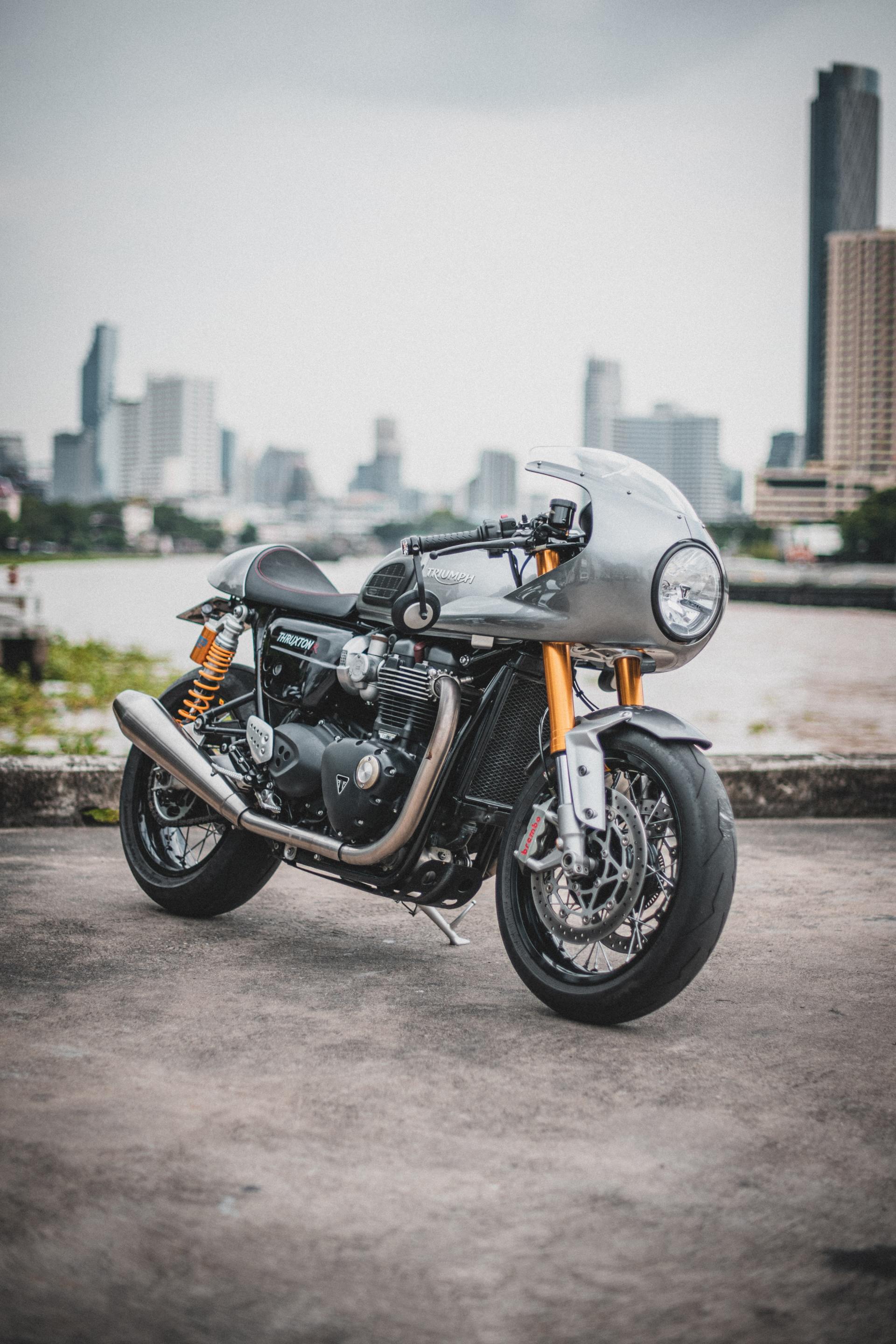 Triumph Thruxton 1200