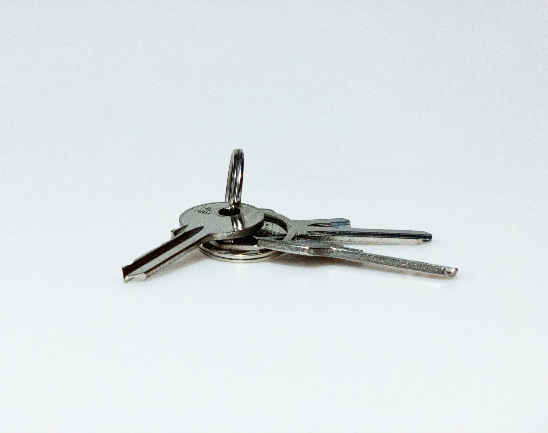 Keys in Door - linked to Availability Page