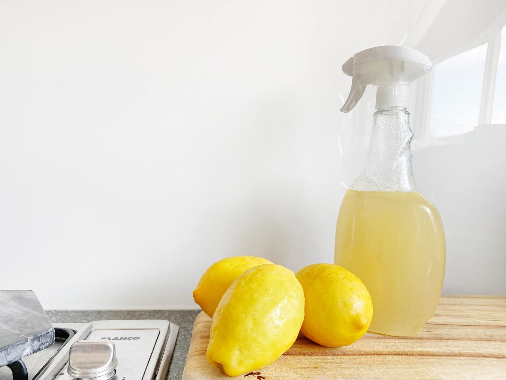 There's no better feeling than the one that comes after decluttering and cleaning a home...