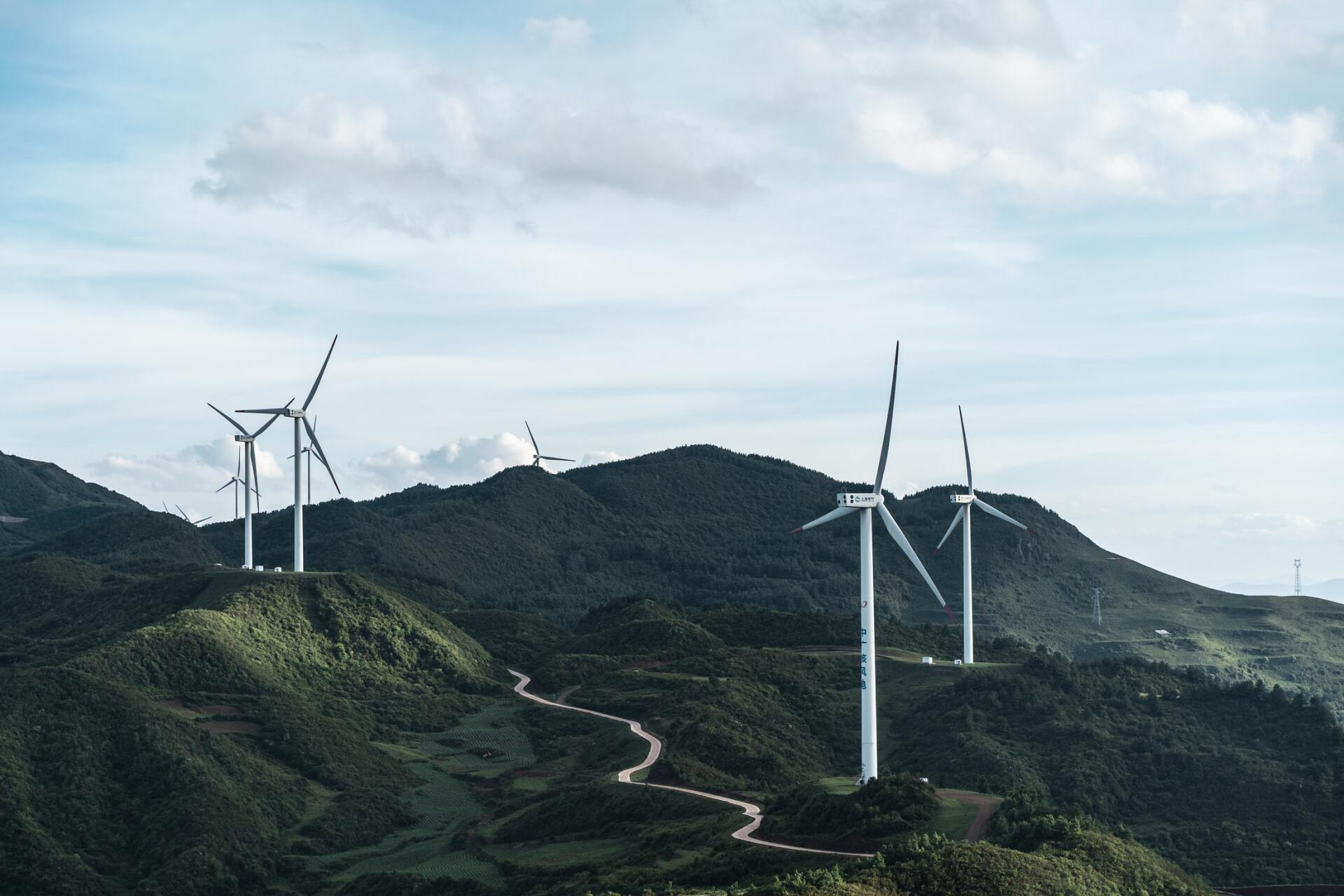 bladeless wind turbine