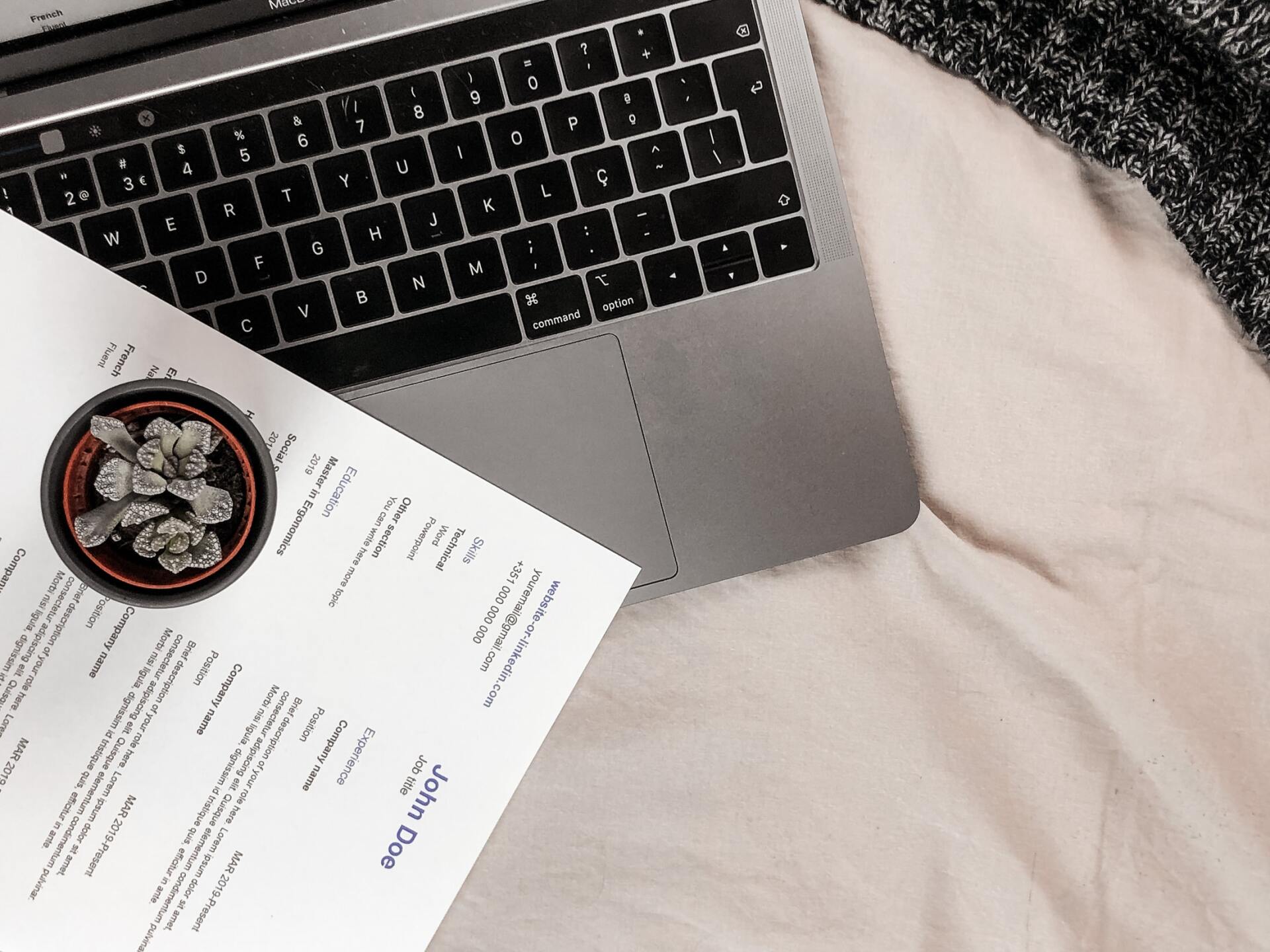 craft captivation cover letter introductions for freelancing jobs