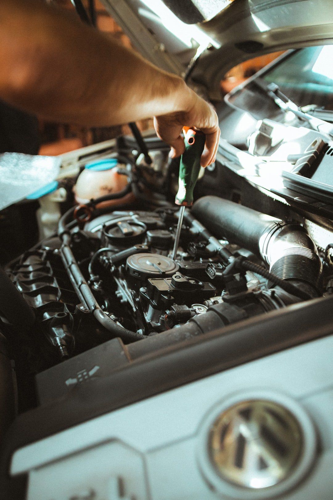Expert engine handling